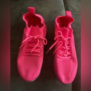 TAXI brand Bright Pink Women’s Athletic Sneakers size 10